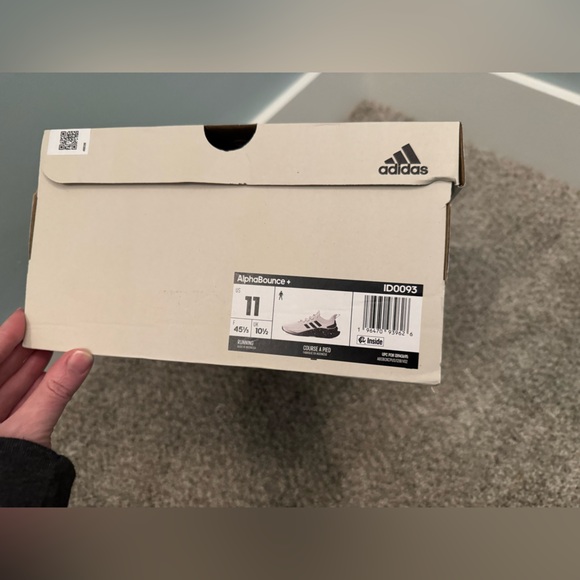 New Adidas Alphabounce+ Bounce Mens Running Shoes Sz 11 White Black Sneakers - Picture 13 of 14